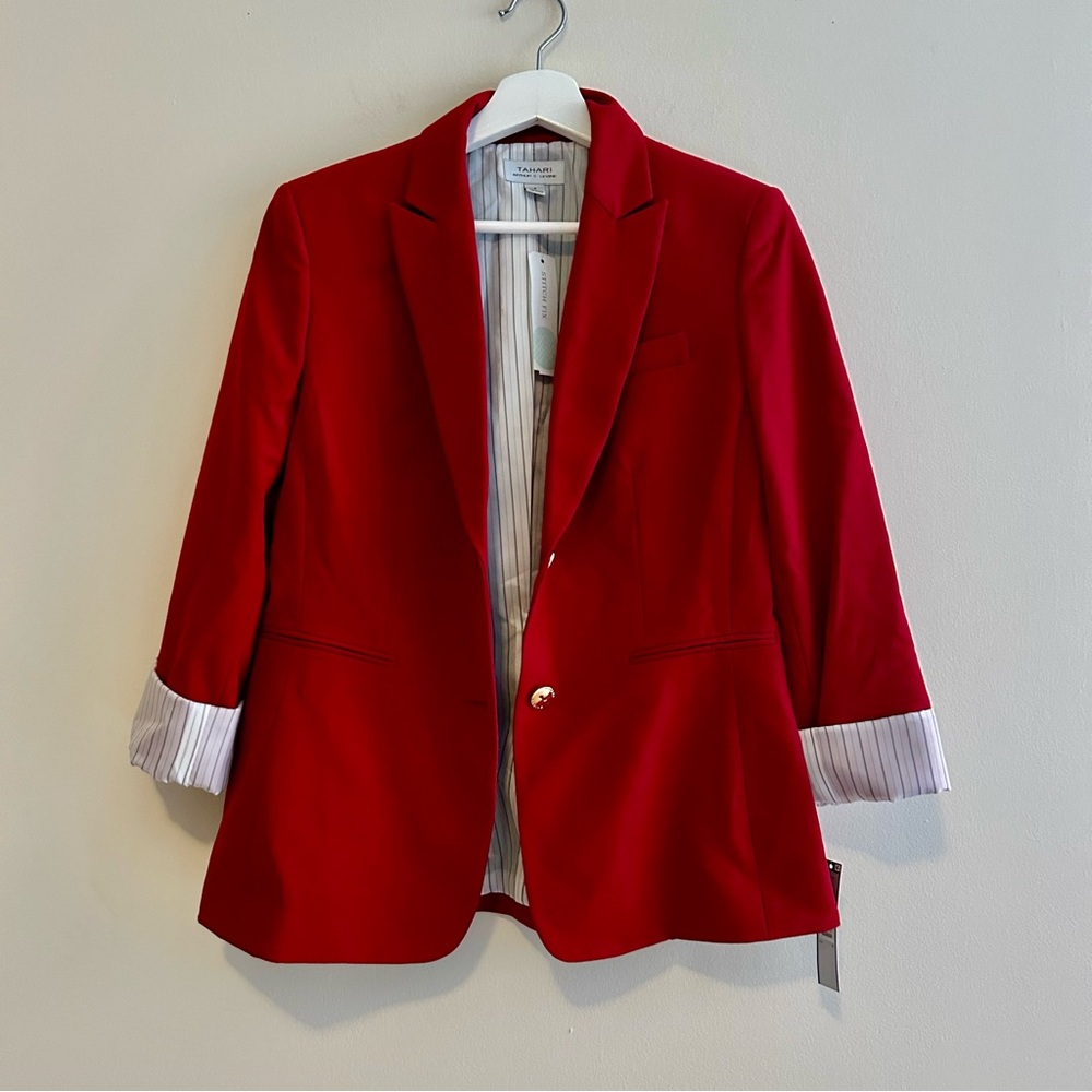 Tahari ASL Red Blazer Pinstripe Lining Double Button Olenna Classic Structured 8